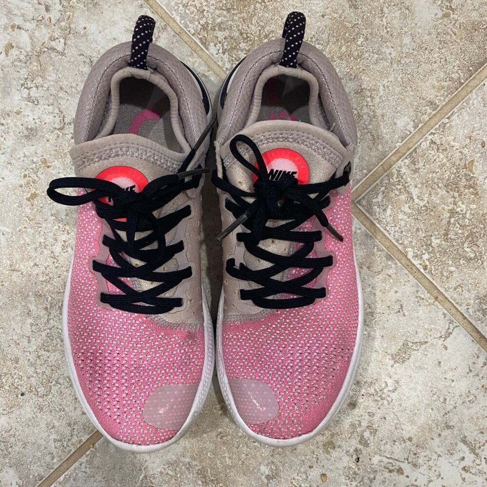 NIke Joyride womens running sneaker size 6.5